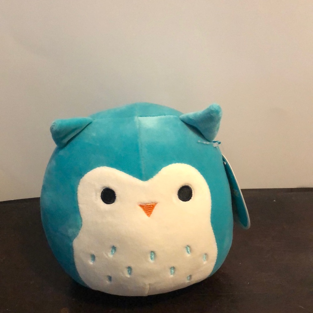 Winston the owl squishmallow - Picture 1 of 5